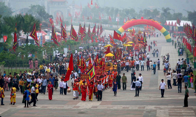 Phú Thọ: Hơn 2,5 triệu lượt du khách hành hương về Đất Tổ ảnh 1
