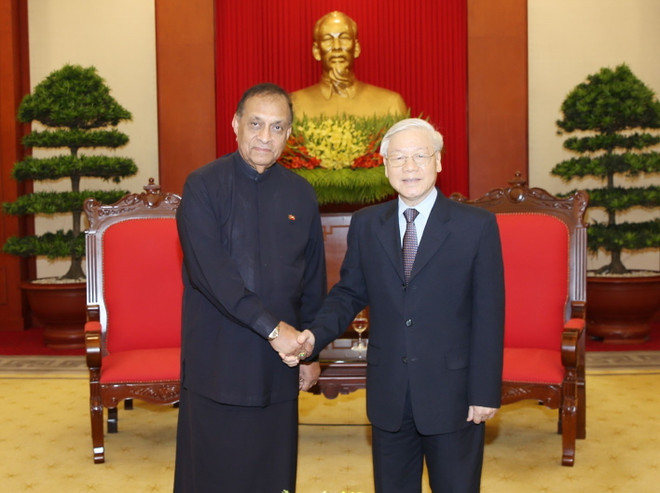 Tổng Bí thư Nguyễn Phú Trọng tiếp Chủ tịch Quốc hội Sri Lanka Karu Jayasuriya thăm chính thức Việt Nam. (Ảnh: Trí Dũng/TTXVN) Tổng Bí thư Nguyễn Phú Trọng tiếp Chủ tịch Quốc hội Sri Lanka ảnh 1