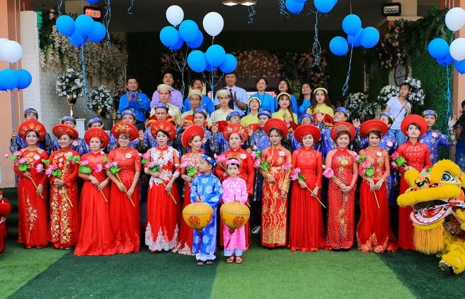 Thừa Thiên-Huế tổ chức cưới tập thể cho công nhân hoàn cảnh khó khăn ảnh 1