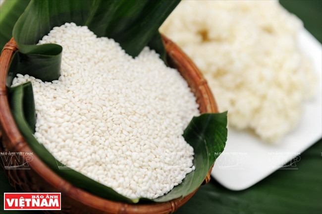 Lên vùng Tây Bắc thưởng thức xôi nướng của đồng bào Thái ảnh 2