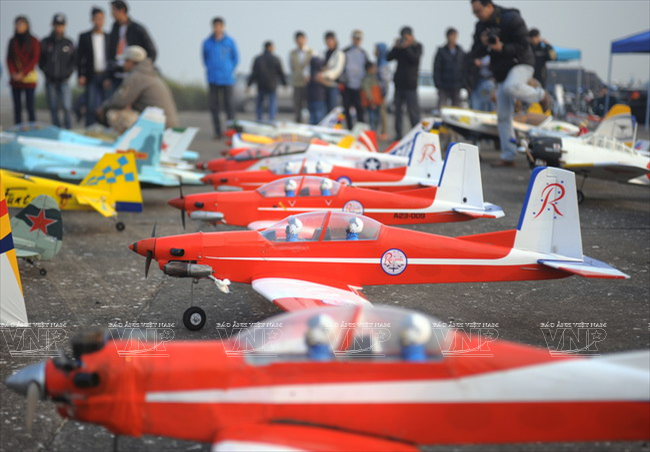 Hà Nội: Thú chơi máy bay mô hình chinh phục người đam mê độ cao ảnh 3