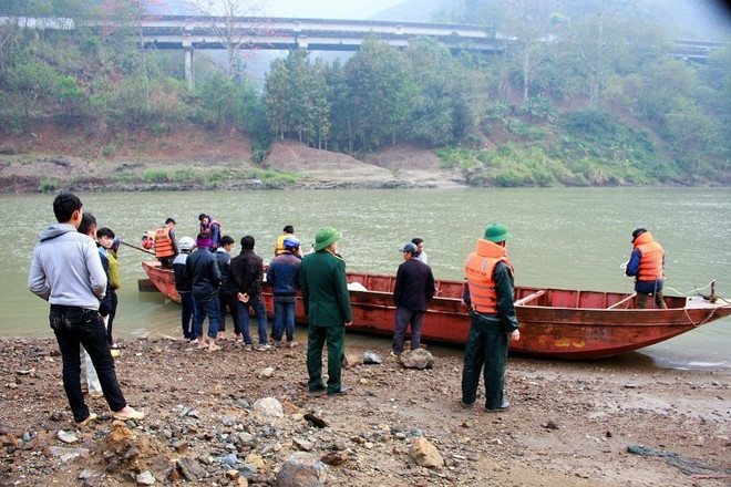 Tìm thấy thêm 3 thi thể công nhân bốc vác bị đuối nước tại Lào Cai ảnh 1