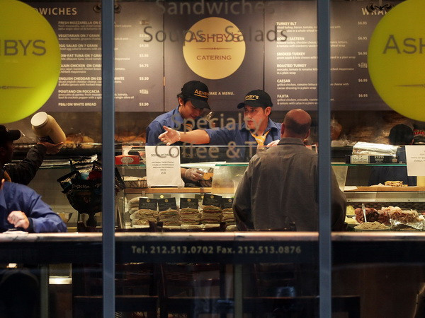 Mỹ vẫn để ngỏ khả năng tăng lãi suất sau nhiều tín hiệu tích cực ảnh 1