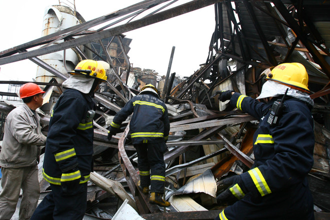 [Photo] Nổ nhà máy hóa chất ở Trung Quốc, 5 người tử vong ảnh 3