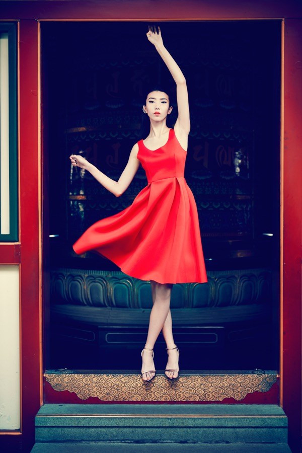 Những họa tiết muôn màu rực rỡ "báo hiệu" mùa Xuân sắp về ảnh 4