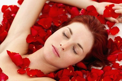 Các công thức giúp bạn điều trị tình trạng môi khô nứt ảnh 3