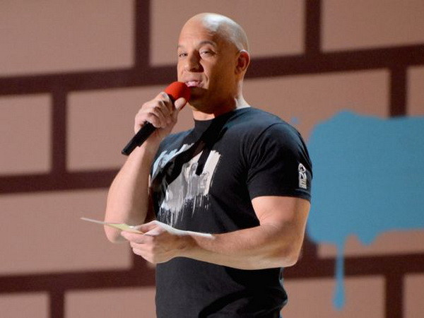 Vin Diesel hát tri ân Paul Walker tại lễ trao giải MTV ảnh 1