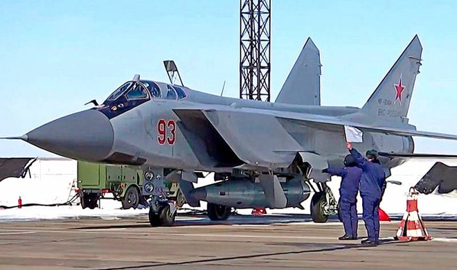Nga lần đầu điều máy bay MiG-31K mang tên lửa siêu thanh tới Syria ảnh 1