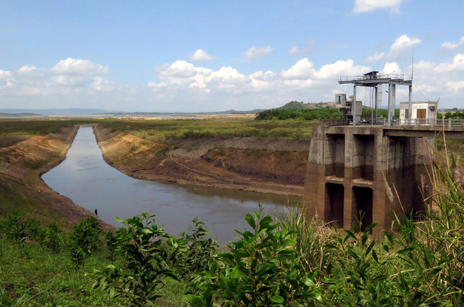 Hà Nội phát sinh gần 400 vụ vi phạm về công trình thủy lợi ảnh 1