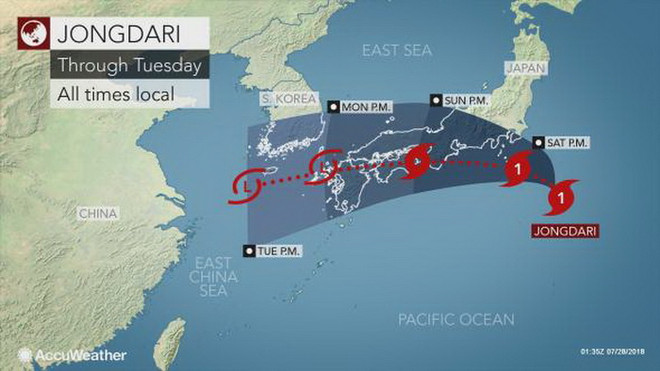 Sau ngập lụt và nắng nóng, Nhật Bản phải ứng phó với bão lớn ảnh 1