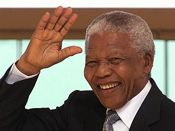 Nam Phi công bố quốc tang cựu Tổng thống Mandela ảnh 1