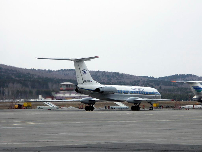 Lại thêm sự cố máy bay dân dụng trượt khỏi đường băng ở Nga ảnh 1