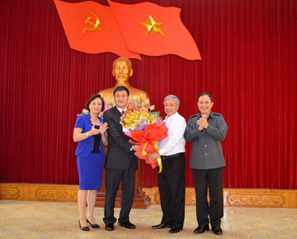 Yên Bái công bố quyết định của Trung ương về công tác cán bộ ảnh 1