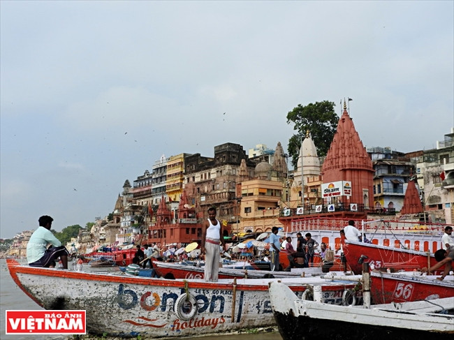 "Du lịch tâm linh" trên hành trình xuyên suốt sông Hằng ảnh 3