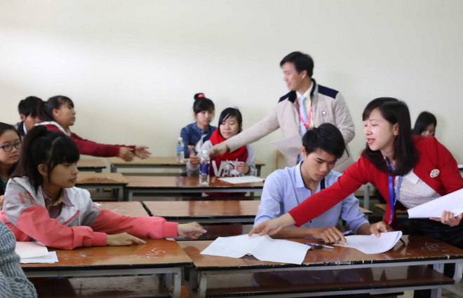 Đà Lạt tổ chức thi lại cho 29 thí sinh do lỗi ký nhầm của giám thị ảnh 1