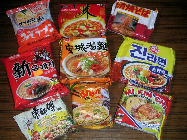 Xuất khẩu mỳ ăn liền của Hàn sang Nhật giảm mạnh trong năm 2014 ảnh 1