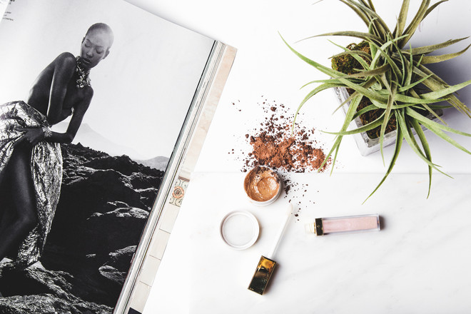 7 công dụng bất ngờ của sáp nẻ dành cho bạn gái ngại trang điểm ảnh 4