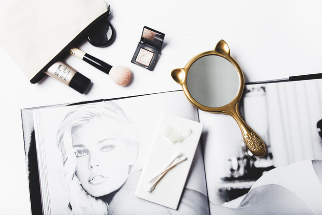 7 công dụng bất ngờ của sáp nẻ dành cho bạn gái ngại trang điểm ảnh 7