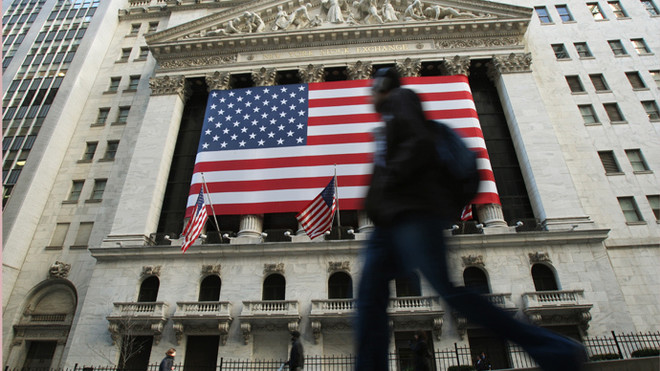 Fed kỳ vọng kinh tế Mỹ tăng trưởng vững bất chấp các đe dọa mới ảnh 1