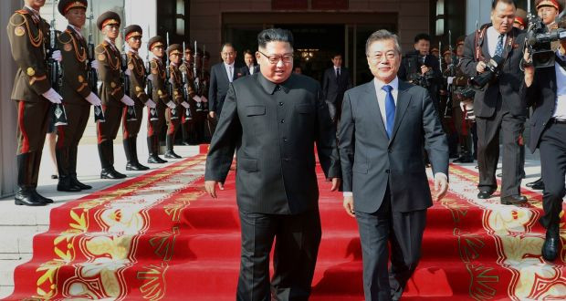 Ông Moon Jae-in có thể đến Singapore họp thượng đỉnh với Mỹ-Hàn-Triều ảnh 1
