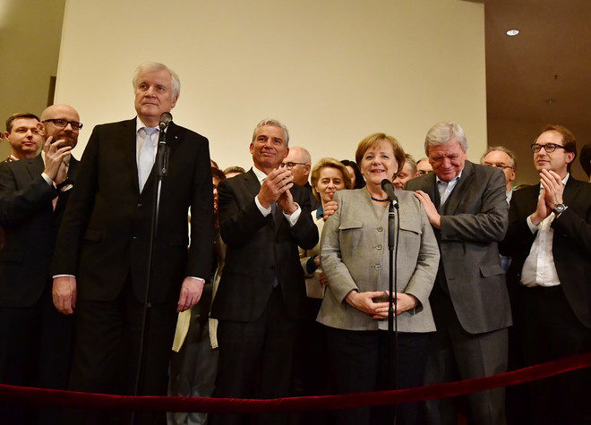 Đàm phán lập Chính phủ ở Đức gặp khó khăn do bất đồng về thuế ảnh 1