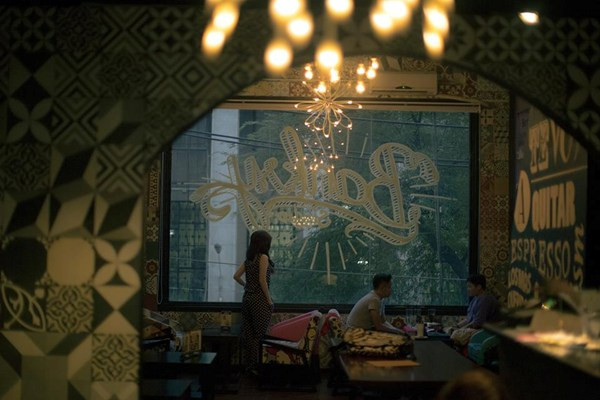 10 quán càphê "sang chảnh" nhất định phải đến ở TP.HCM ảnh 6