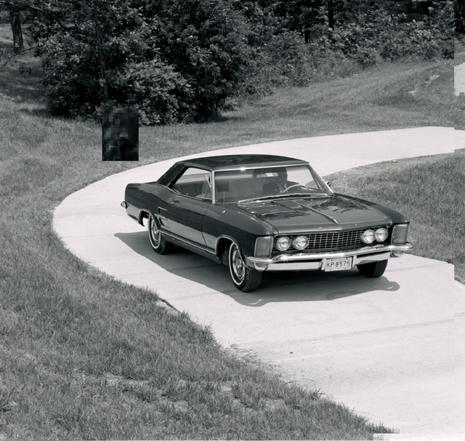 Một chiếc Buick Riviera đời 1963. (Nguồn: Getty Images/CNN) xe hai cua_2.png