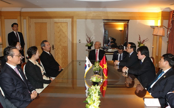 Hội người Hàn yêu Việt Nam giúp đỡ nạn nhân chất độc da cam ảnh 1