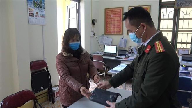 Cao Bằng: Nhặt được hơn 100 triệu đồng trả lại cho người đánh rơi ảnh 1