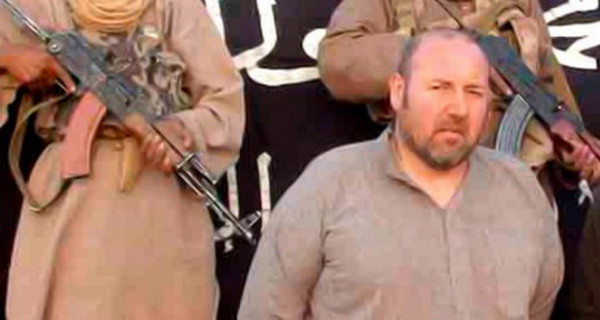 al-Qaeda công bố video bắt giữ con tin người Pháp và Hà Lan ảnh 1