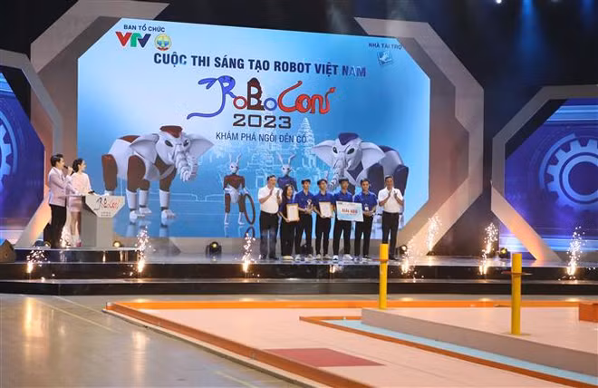 Robocon Việt Nam 2023: Đại học Công nghiệp Hà Nội là nhà vô địch ảnh 1