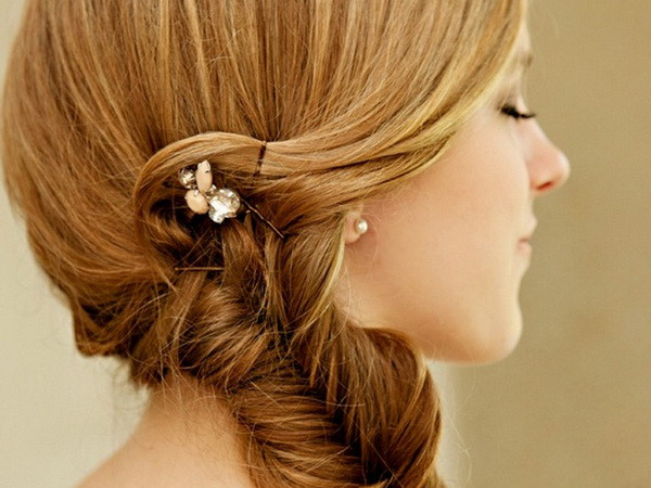 Ba mẫu tóc hứa hẹn "gây sốt" tại thảm đỏ Liên hoan phim Cannes ảnh 1