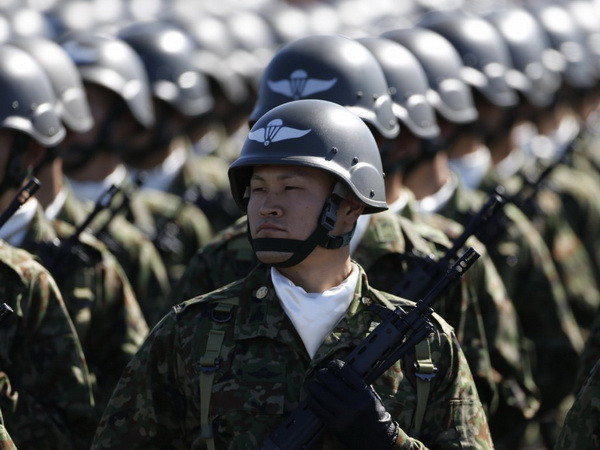 Nhật chấp thuận yêu cầu của Hàn Quốc về phòng vệ tập thể ảnh 1