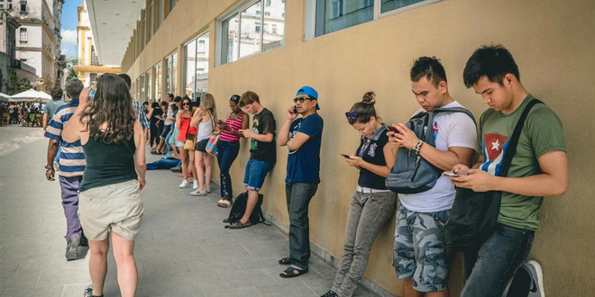 Cuba bắt đầu cung cấp dịch vụ truy cập Internet di động ảnh 1