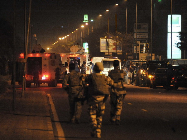 Ba nhân viên Chữ thập Đỏ quốc tế bị bắt cóc đã được thả ảnh 1