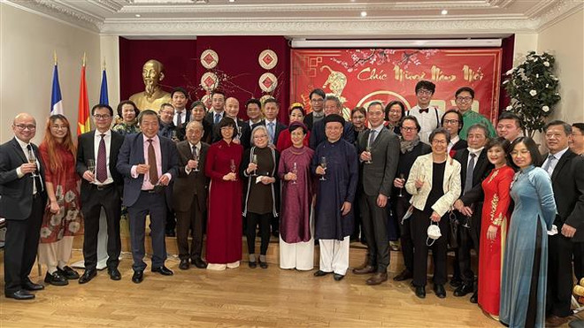 Xuân Quê hương tại Pháp: "Tràn đầy hy vọng và động lực vươn lên" ảnh 4