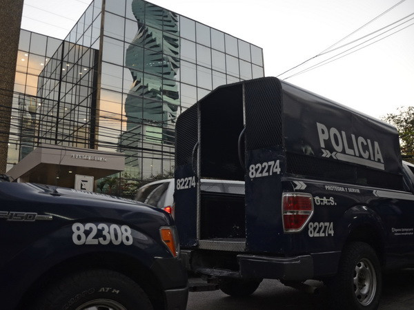 Mỹ được phép giám sát tài khoản ngân hàng của công dân ở Panama ảnh 1