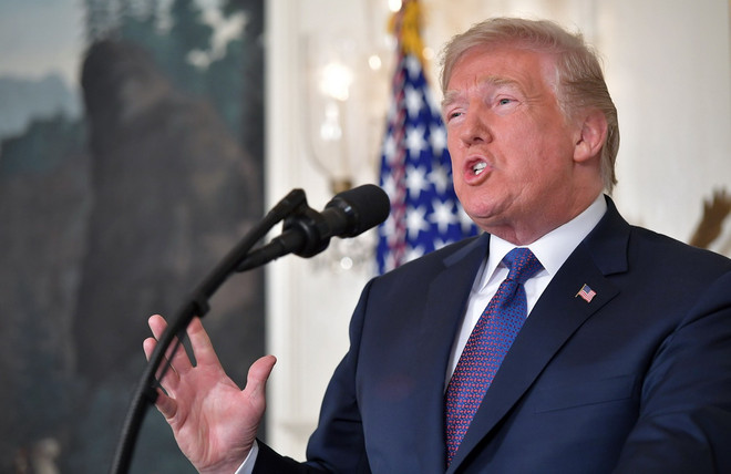 Tổng thống Mỹ Donald Trump ra lệnh tấn công Syria, tại Washington DC., ngày 13/4. (Nguồn: AFP/ TTXVN) Nghị sỹ Mỹ chỉ trích quyết định tấn công Syria của Tổng thống Trump ảnh 1
