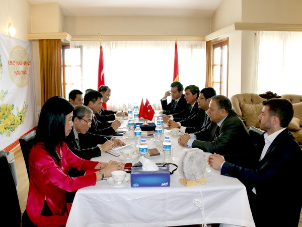 Sứ quán Việt Nam thông tin về Biển Đông tới chính giới Thổ Nhĩ Kỳ ảnh 1