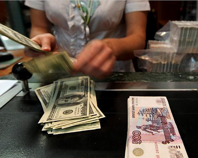 Nga ngừng mua ngoại tệ do đồng ruble rớt giá "thê thảm" ảnh 1