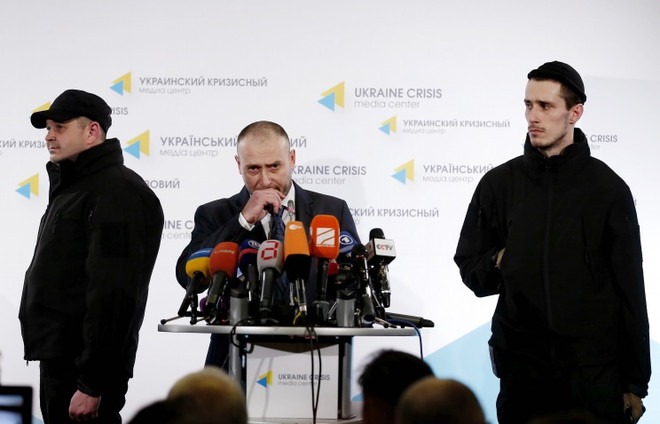 Tòa án Nga phát lệnh bắt giữ thủ lĩnh cực hữu Ukraine ảnh 1