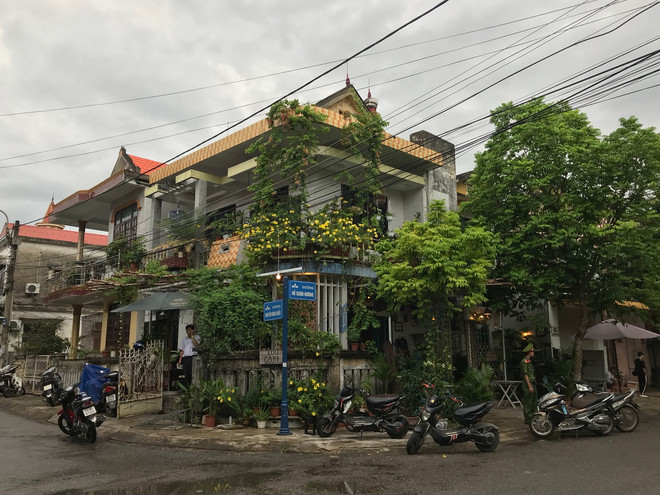 Quảng Bình: Công an vào cuộc điều tra vụ nổ súng ở quán càphê ảnh 1