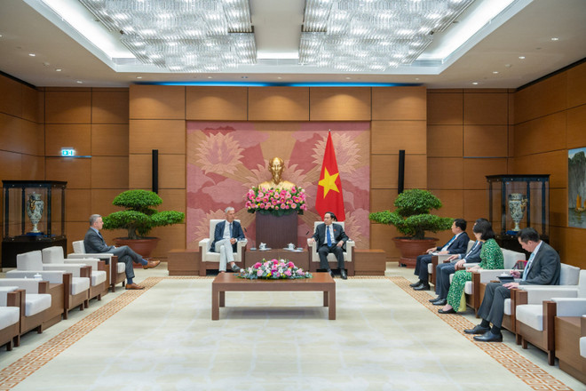 Ông Trần Thanh Mẫn tiếp Phó Chủ tịch thứ nhất Thượng viện Bỉ ảnh 2