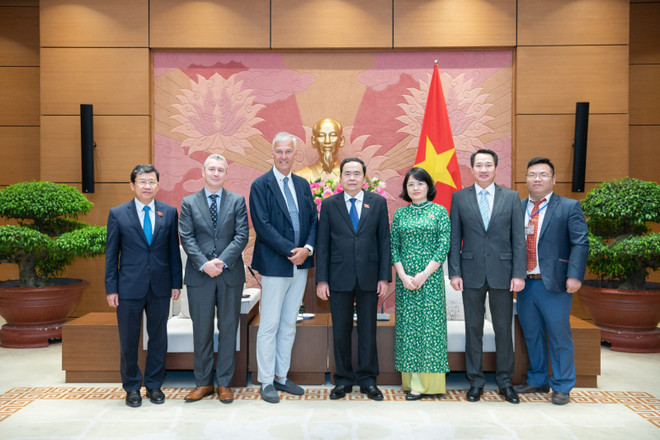 Ông Trần Thanh Mẫn tiếp Phó Chủ tịch thứ nhất Thượng viện Bỉ ảnh 3