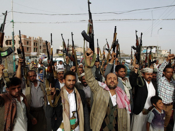 Iran phản đối cáo buộc tham gia huấn luyện các tay súng Houthi ảnh 1