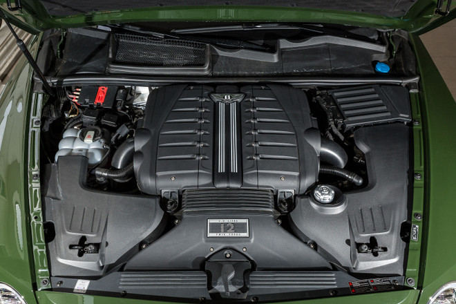 Ngắm chiếc Bentayga W12 Bespoke duy nhất tại Việt Nam ảnh 2