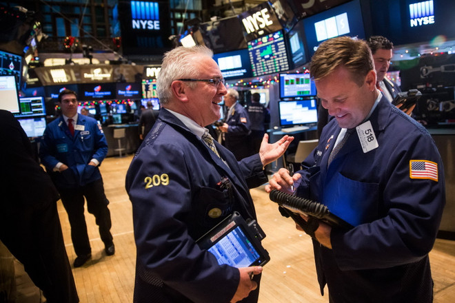 Nhân tố Hy Lạp giúp chỉ số Nasdaq xác lập mức kỷ lục mới ảnh 1