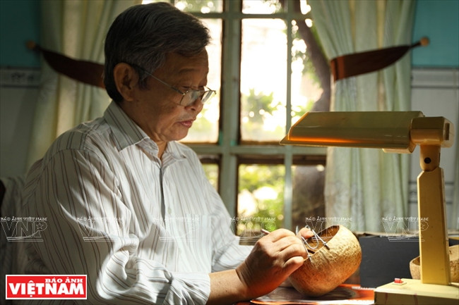 "Sốt sình sịch" với thú nuôi cá 3D không cần tốn thời gian chăm sóc ảnh 2