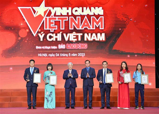 Tôn vinh những hạt nhân tiêu biểu trong phong trào thi đua yêu nước ảnh 2