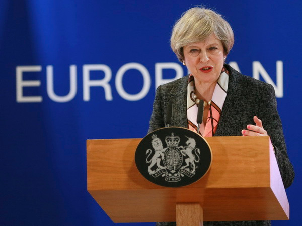 Thủ tướng Anh nỗ lực tạo sự đồng thuận trước khi kích hoạt Điều 50 ảnh 1